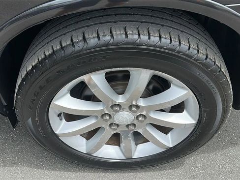 Used 2015 Buick Enclave Premium FWD image 13