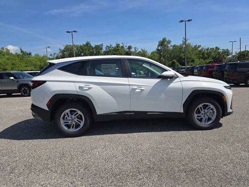 New 2026 Hyundai Tucson SE FWD image 8