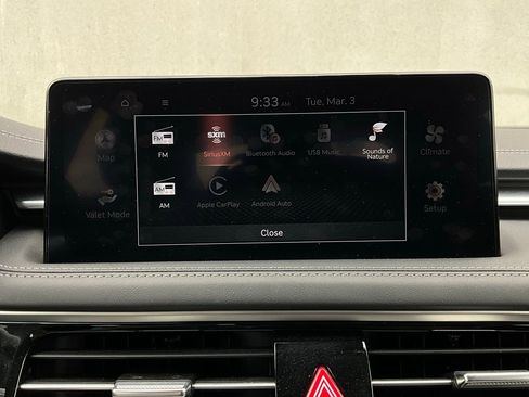 Used 2025 Genesis G70 2.5T image 33