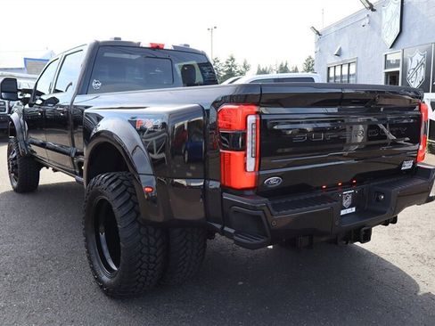 Used 2026 Ford F450 Platinum w/ FX4 Off-Road Package AWD/4WD image 3