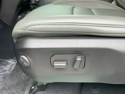 New 2026 Jeep Gladiator Mojave AWD/4WD image 16