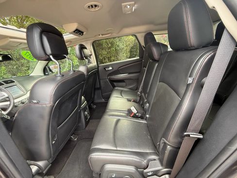 Used 2017 Dodge Journey GT AWD/4WD image 34