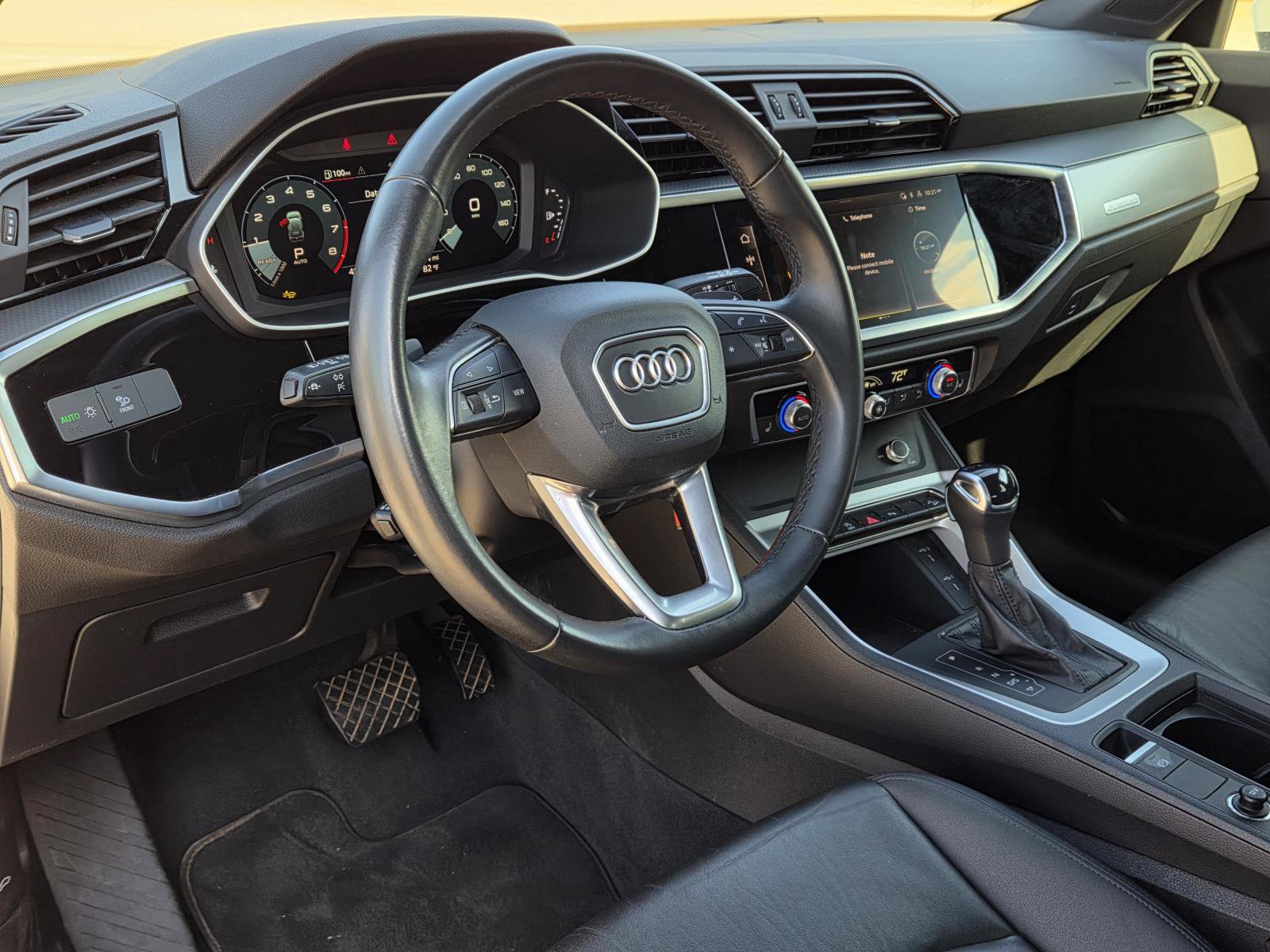 Used 2025 Audi Q3 2.0T Premium AWD/4WD image 29