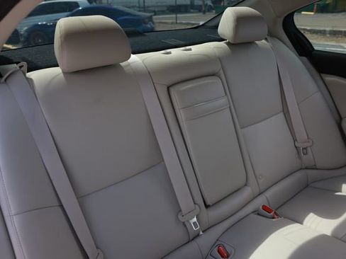 Used 2018 INFINITI Q50 Luxe w/ Cargo Package (L95) RWD image 17