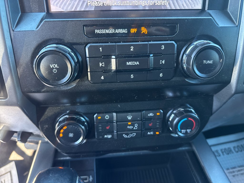 Used 2020 Ford F150 XLT w/ Equipment Group 302A Luxury AWD/4WD image 43