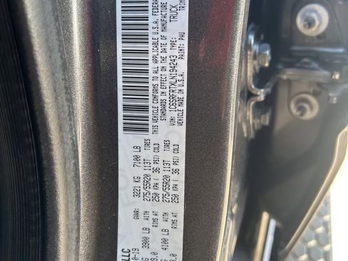 Used 2020 RAM 1500 Laramie image 34
