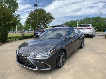 Certified 2023 Lexus ES 350 w/ Premium Package