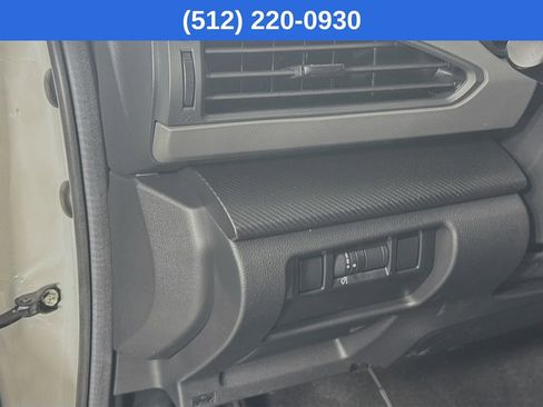 Certified 2025 Subaru Crosstrek 2.5i Limited w/ Crosstrek Mirror Package image 11