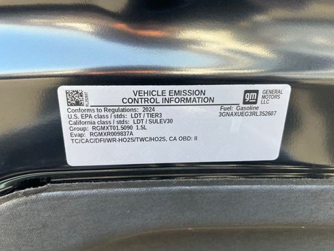 Used 2024 Chevrolet Equinox LT AWD/4WD image 42