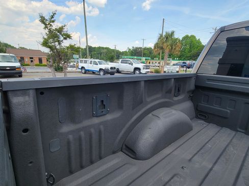 Used 2016 Ford F150 XLT AWD/4WD image 25