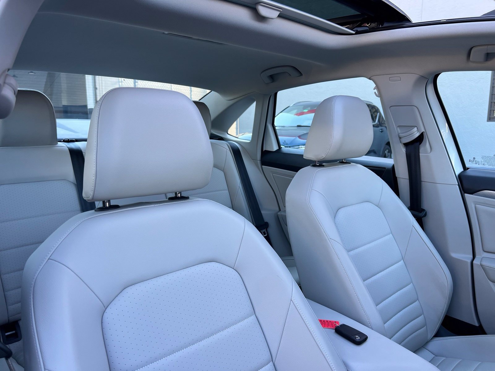 Used 2024 Volkswagen Jetta SE w/ Panoramic Sunroof Package FWD image 65