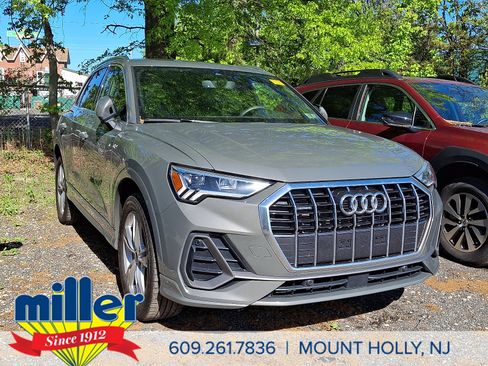 Used 2024 Audi Q3 2.0T Premium AWD/4WD image 1