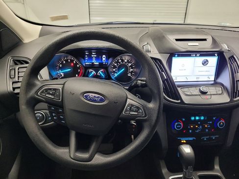 Used 2017 Ford Escape SE w/ Equipment Group 201A AWD/4WD image 22