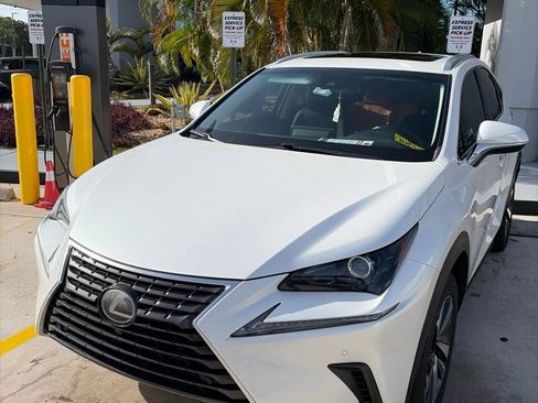 Used 2019 Lexus NX 300 FWD w/ Premium Package image 4