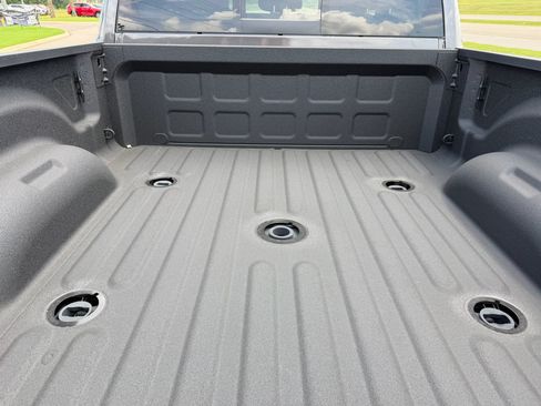 New 2026 RAM 2500 Big Horn AWD/4WD image 11