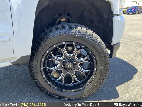 Used 2017 Chevrolet Silverado 1500 LT w/ All Star Edition AWD/4WD image 12