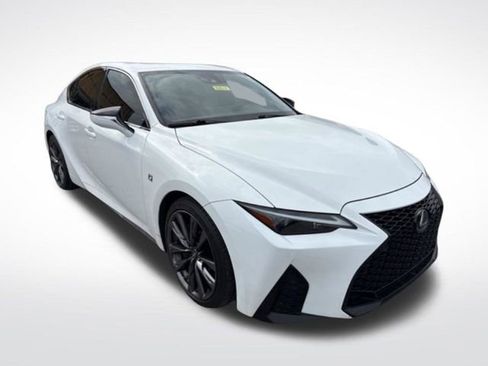 Used 2022 Lexus IS 350 F Sport image 1