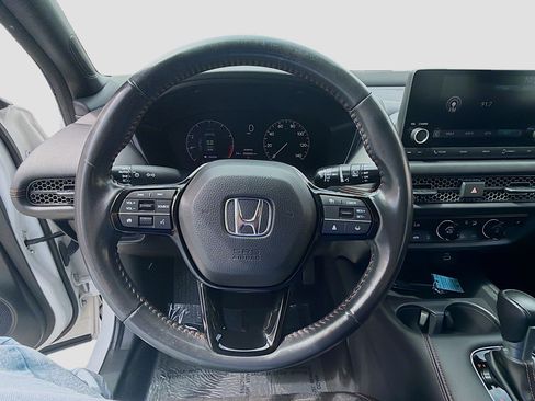 Certified 2023 Honda HR-V Sport image 10