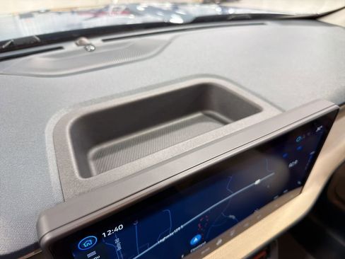 Used 2025 Ford Maverick Lariat w/ 4K Tow Package image 43