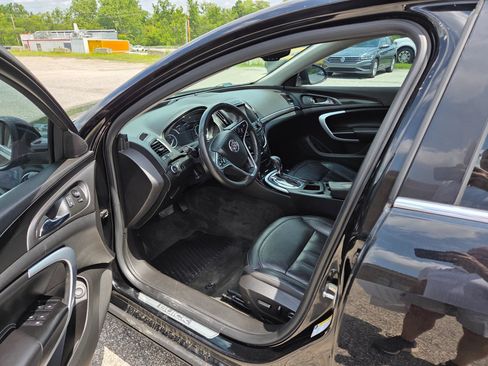 Used 2015 Buick Regal Premium w/ Experience Buick Package FWD image 11