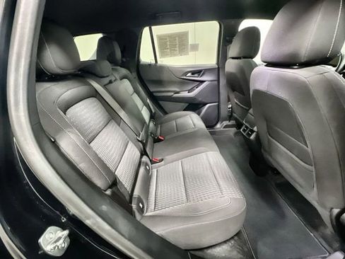 Certified 2025 Chevrolet Equinox LT w/ Safety and Technology Package FWD image 26