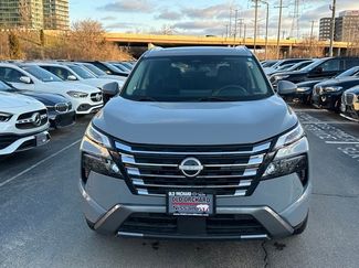 Used 2024 Nissan Rogue SL w/ SL Premium Package video 2