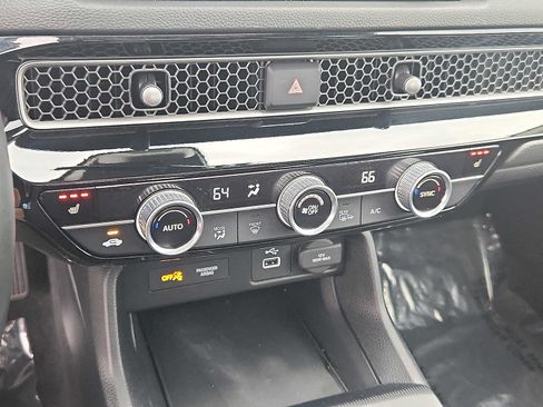 Certified 2023 Honda Civic EX image 15