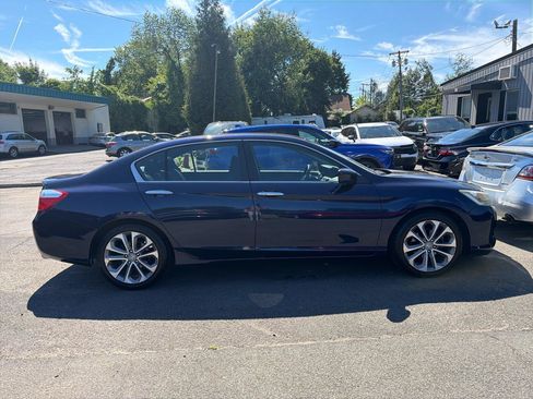 Used 2013 Honda Accord Sport image 6