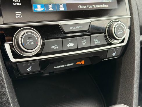 Used 2017 Honda Civic Touring image 25