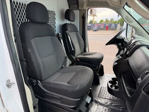 Used 2021 RAM ProMaster 2500 FWD image 16