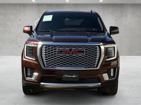 Used 2022 GMC Yukon Denali AWD/4WD image 9