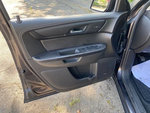 Used 2016 Chevrolet Traverse LT AWD/4WD image 10