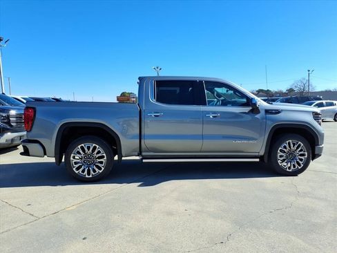 New 2026 GMC Sierra 1500 Denali Ultimate image 8