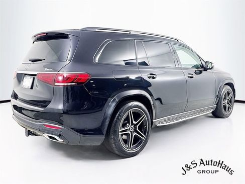Used 2023 Mercedes-Benz GLS 450 4MATIC image 7