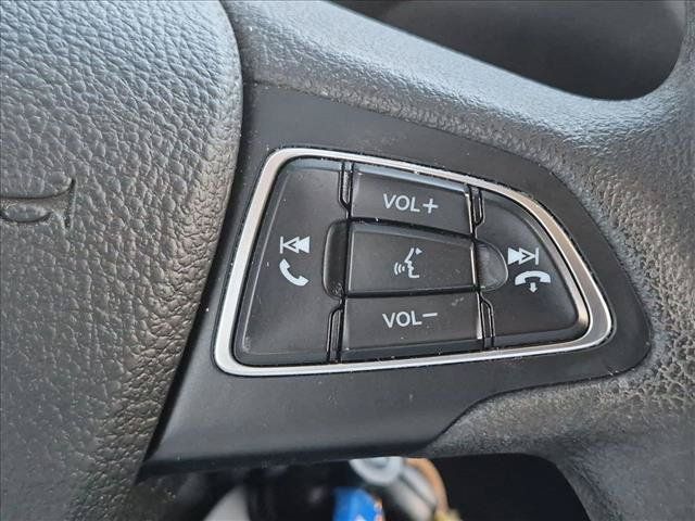Used 2018 Ford Escape SE w/ SE Sync 3 Package AWD/4WD image 12