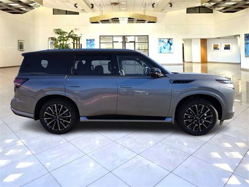New 2026 INFINITI QX80 Autograph w/ Premium Cargo Package image 8