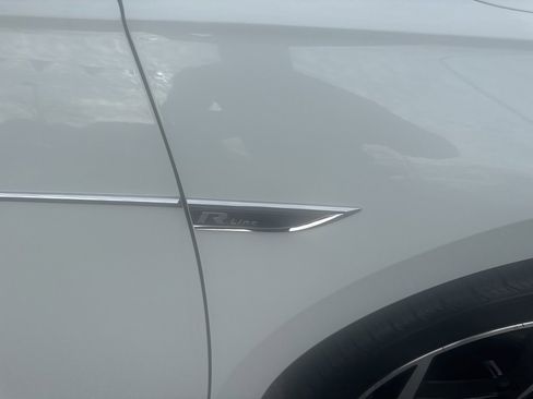 Used 2020 Volkswagen Passat 2.0T R-Line image 4