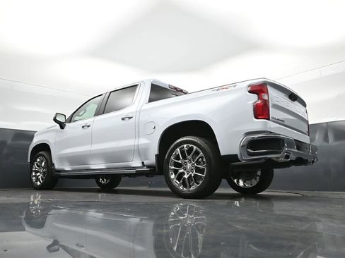 New 2026 Chevrolet Silverado 1500 LTZ w/ LTZ Premium Package AWD/4WD image 45