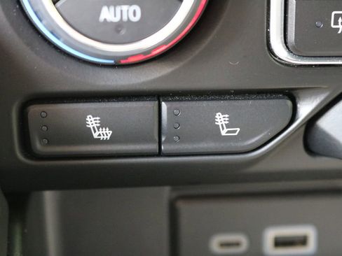 Used 2024 Chevrolet Tahoe RST w/ Luxury Package AWD/4WD image 28