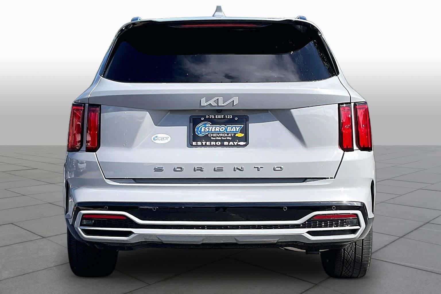 Used 2022 Kia Sorento SX FWD image 5