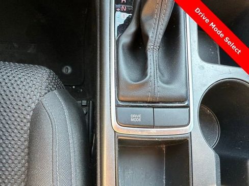 Certified 2019 Kia Optima LX image 10