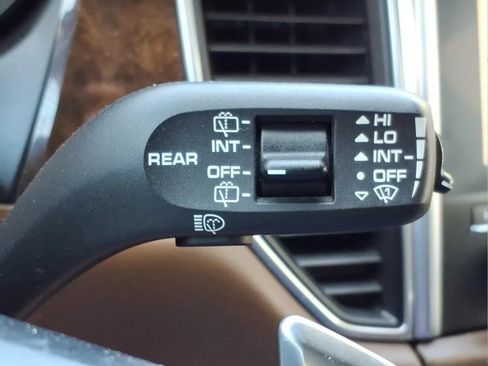 Used 2017 Porsche Macan S AWD/4WD image 21