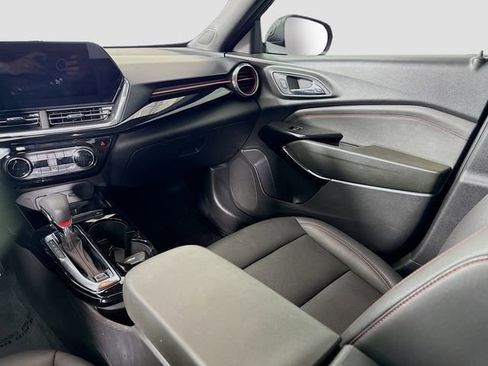 Used 2024 Chevrolet Trax RS w/ Driver Confidence Package image 22