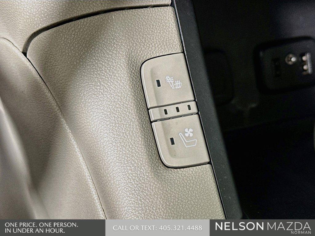 Used 2018 GMC Acadia Denali FWD image 23