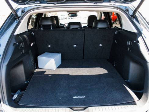 Used 2025 MAZDA CX-50 AWD 2.5 S w/ Cargo Package image 27