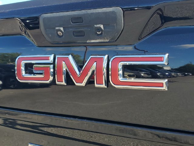 Used 2019 GMC Sierra 1500 Denali w/ Denali Ultimate Package AWD/4WD image 8