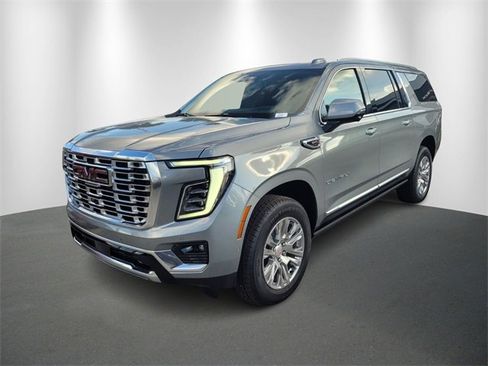 New 2026 GMC Yukon XL Denali image 2
