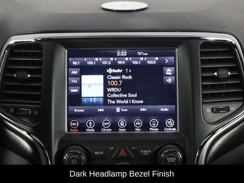 Used 2018 Jeep Grand Cherokee Altitude image 29