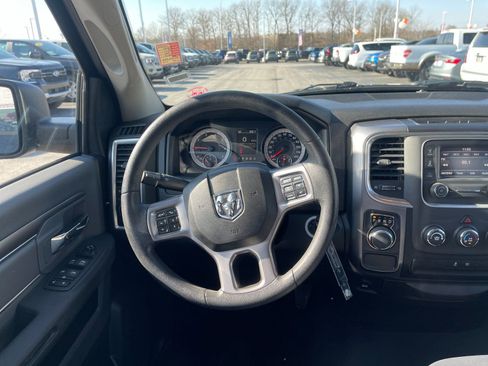 Used 2024 RAM 1500 Classic SLT image 16