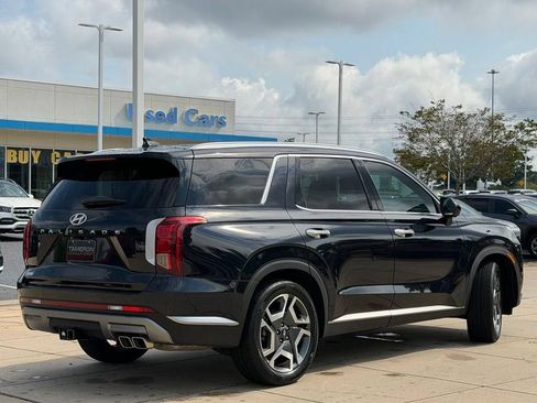 Used 2024 Hyundai Palisade SEL w/ Premium Package FWD image 4